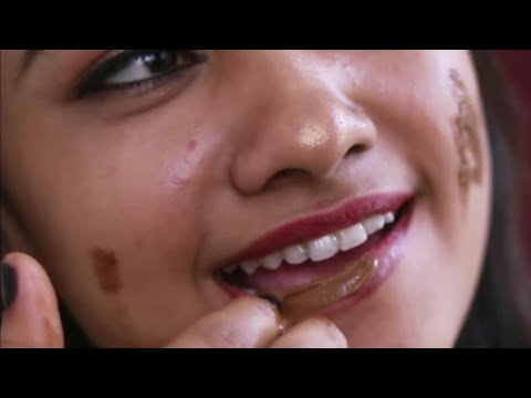 Hot Aunty Kissing Special🔥New WhatsApp Status👙Video Song Romantic Lip kiss💄Hot Status👄kiss status❤️