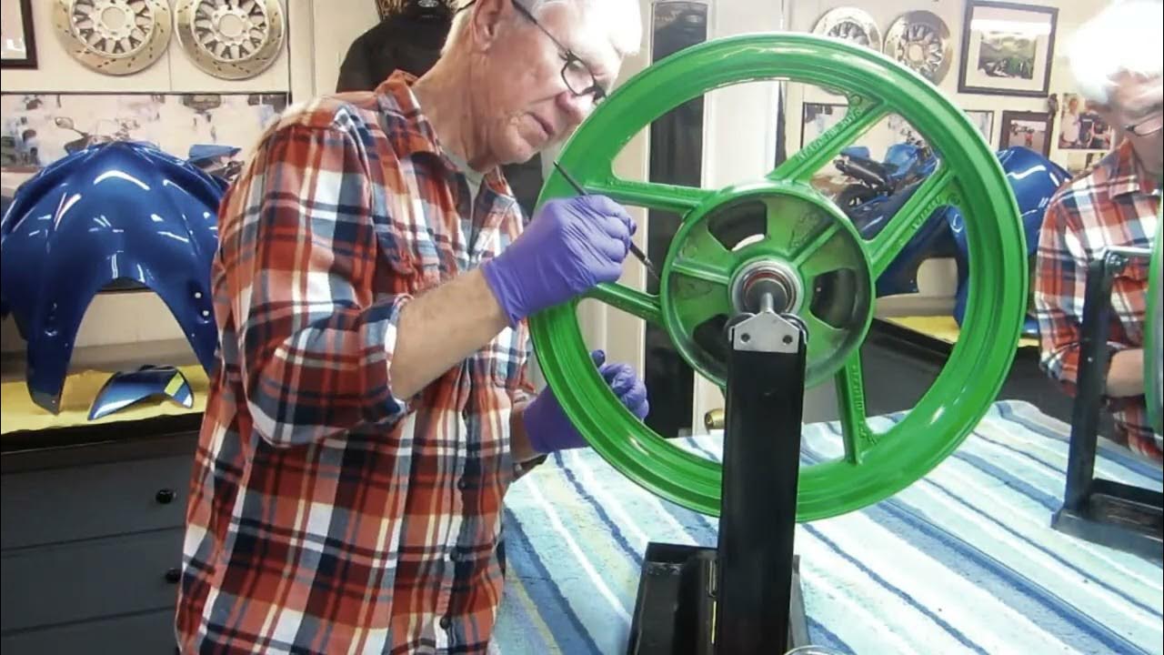 HOW TO PAINT MOTORCYCLE WHEELS AND MATCHING WHEEL STRIPE. YouTube
