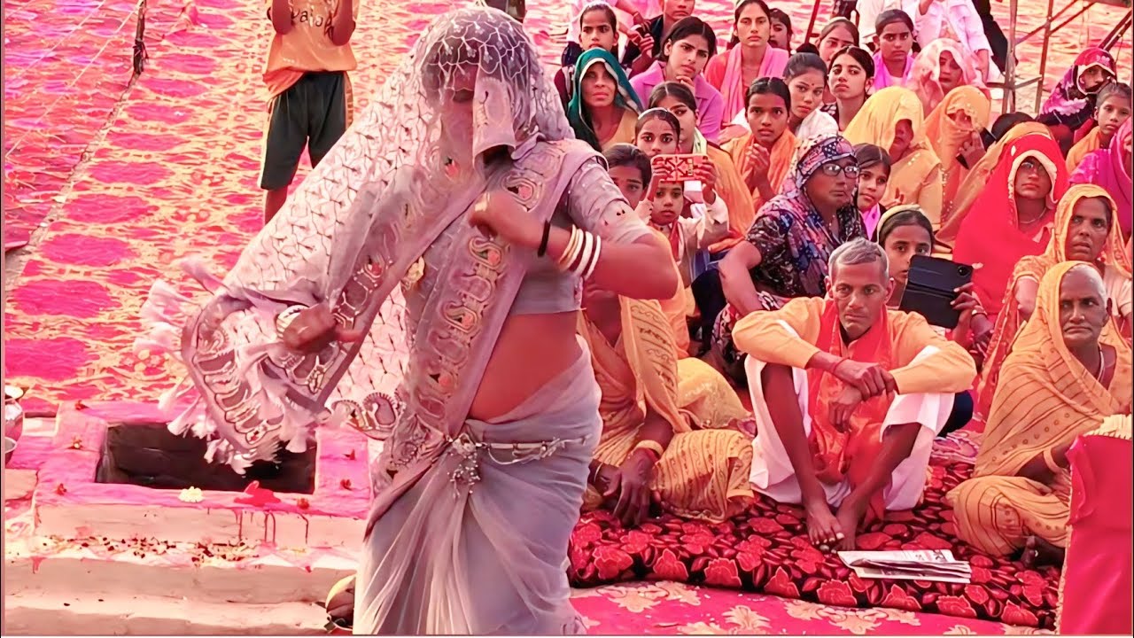 न्यू ट्रेडिंग सॉन्ग वायरल गाना# अवनीश शास्त्री जी का dj पे धूम मचाने वाला गाना# बांसुरिया कैसी बजत 