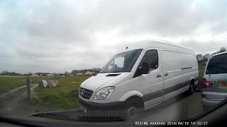 DASHCAM FOOTAGE: DANGEROUS MERCEDES DRIVER OVERTAKING