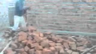 Now this is what i do Good hands CATCHING BUILDIND BRICKS 2