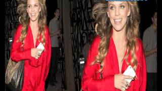 Peek A Boo  AnnaLynne McCord suffers nip slip