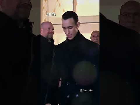 لحظة مهيبة خروج ولي العهد الأمير مولاي الحسن من المركب الرياضي مولاي عبد الله بالرباط