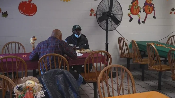 Loaves & Fishes hosts dine-in Thanksgiving meal fo...
