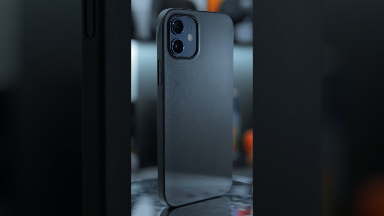 iPhone + Peel Case = 🔥 