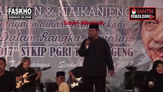 Soli Wasalimda Dibawakan Kyai Kanjeng Dan Diikuti Ribuan Jamaah Di Stkip Pgri
