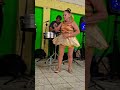 wow meneito de hombros con la gran yajaira y esta #música 🎶🎵👏#shorts #baile #short #show #viral