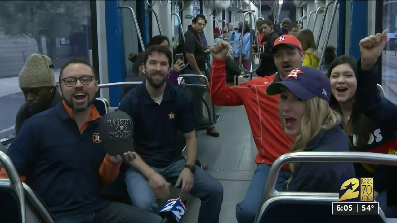 Astros fan pack METRO Rail ahead of Game 7