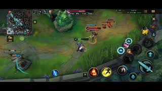 How to counter Fiora by Gragas on lining phase | Wild Rift #outplayed #wildrift screenshot 3