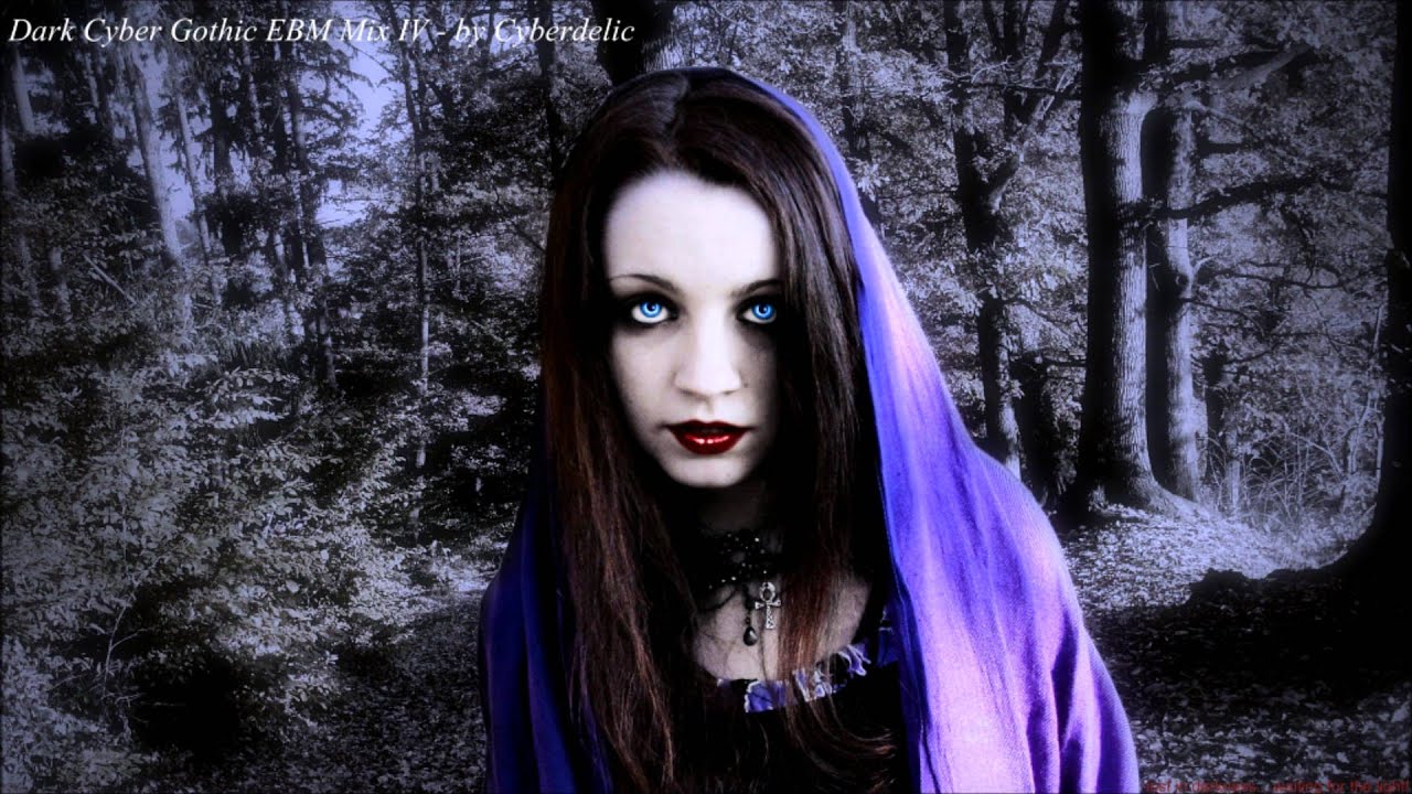 The Gothic Queen Lovely Woman 107