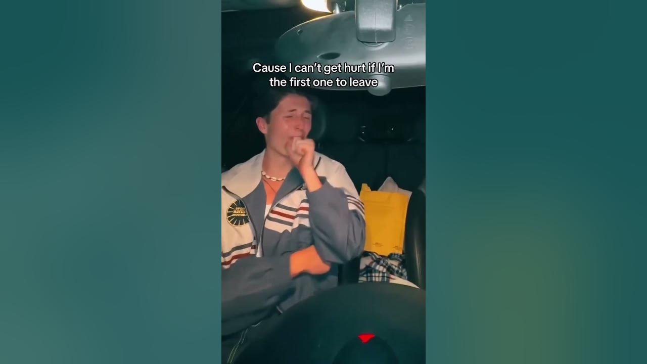#ameging is sing wow😱😱 #song #viral #love  #wow #english #shortsvideo #song #amezingshort #shorts