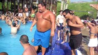Fat guy attempts cannonball in lebanon