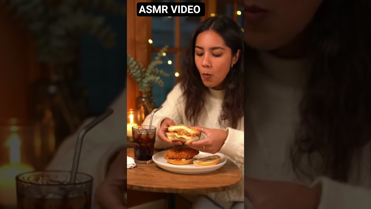 ASMR-видео с поеданием бургера Zinger | Хрустящие и сочные звуки 