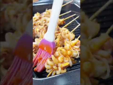 Video Mực xiên nướng sa tế cay nồng thơm ngon không thể... - youtube