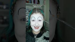 Art the clown’s makeup with a bit of a twist for my girlies who also wanna be hot this halloween;)