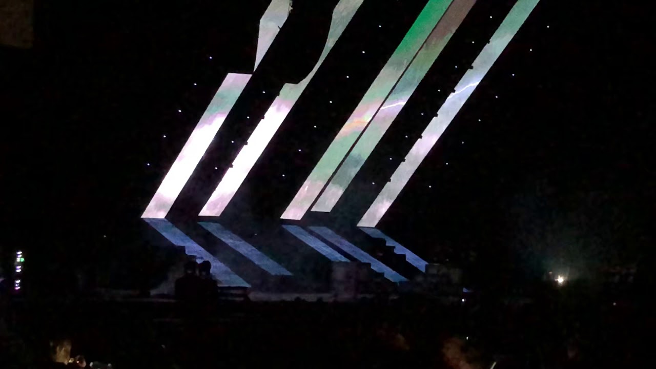 Natural Disaster x Cracked Mashup - Pentatonix Summer Tour 2018