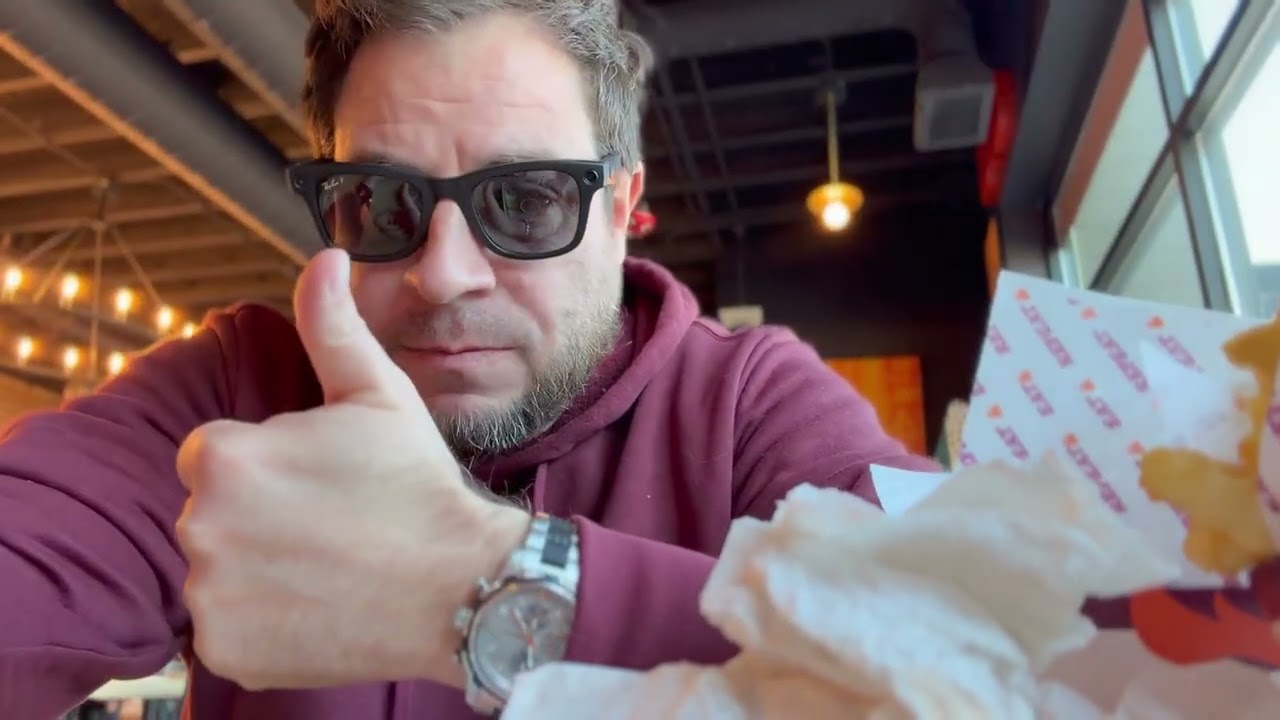 Big Chicken Shaq: Хрустящие сэндвичи и куриные наггетсы от Шакила О’Нила