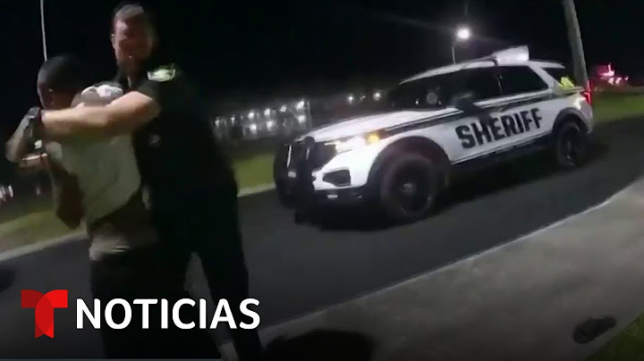 Miles de personas exigen liberar al migrante acusado de la muerte de un policía | Noticias Telemundo
