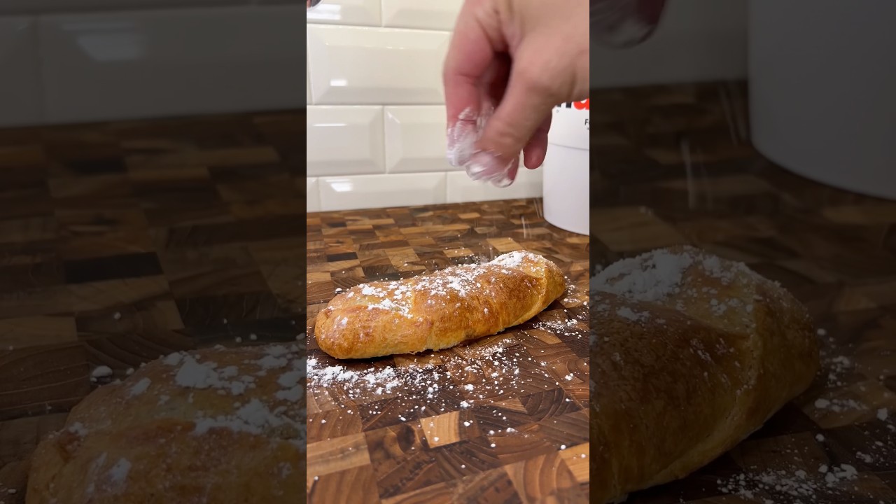 Круассан с бананом и Нутеллой 🥐 