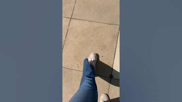 Come to Starbucks with me #preppy #starbucks #summerfridays