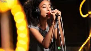 Corinne Bailey Rae and Paul Weller How Sweet It Is chords