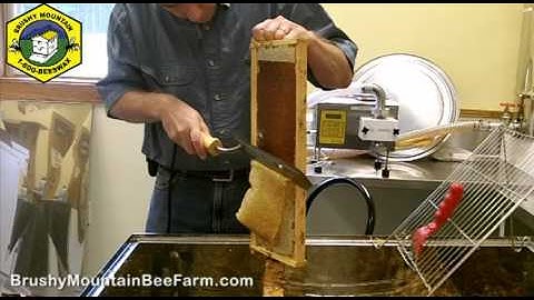 Uncapping Honey with a Hot Knife