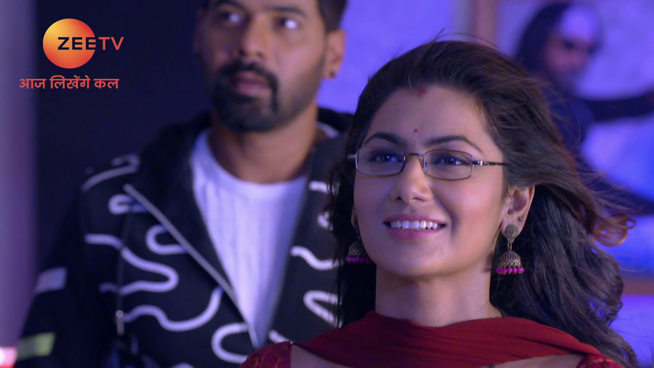 Kumkum Bhagya - Hindi TV Serial - Ep 1398 - Webisode - Shabir Ahluwalia, Sriti Jha - Zee TV