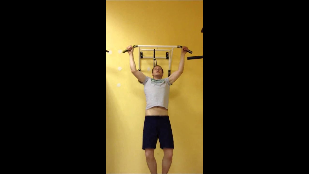 Как качать ПРЕСС на ТУРНИКЕ - YouTube