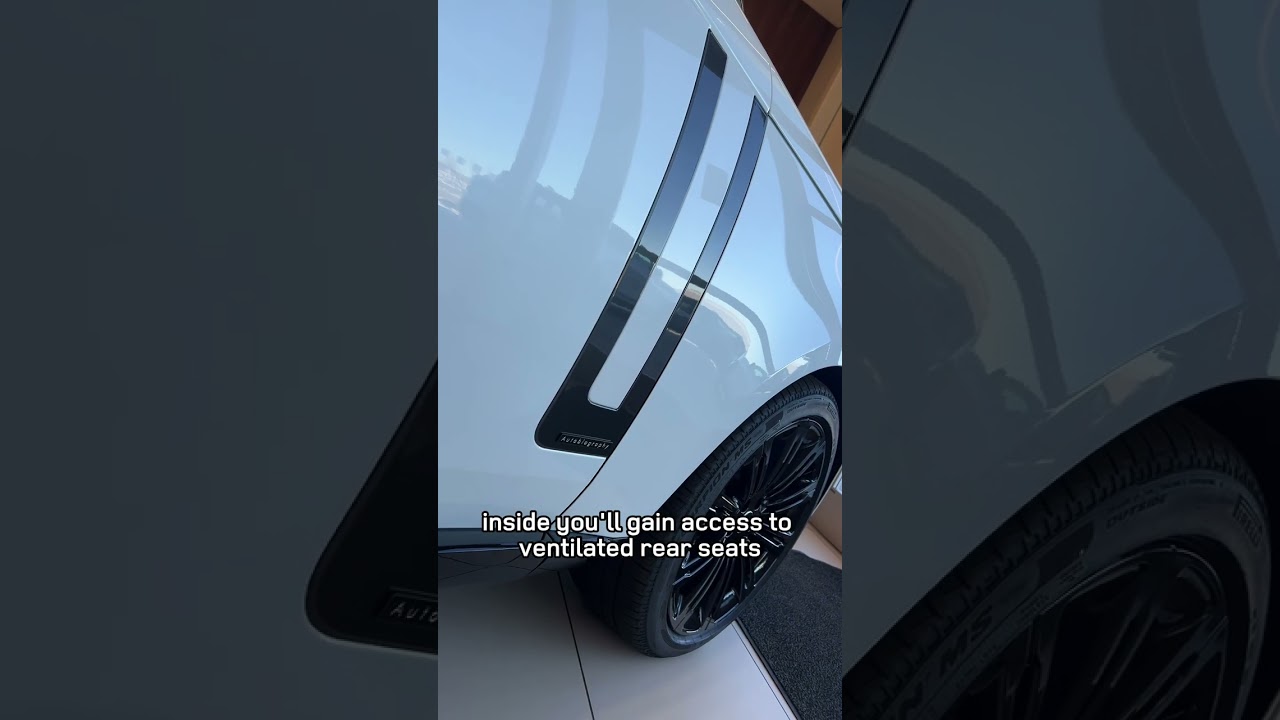 What's In The 2025 Range Rover 'Autobiography' Trim? | Land Rover Colorado Springs