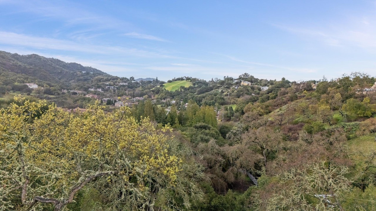 24292 Elise Court, Los Altos Hills, CA 94024