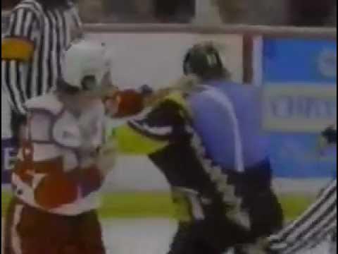 Bob Probert vs Marty McSorley - Feb 4, 1994 (HD Remastered) 