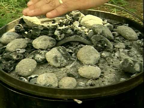 Dutch Oven Cooking 1: Intro - Texas Parks and Wildlife [Official]