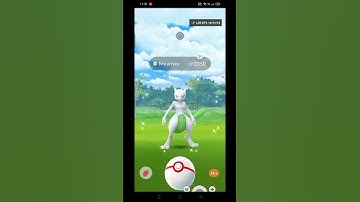 Pokemon go got shiny mewtwo ✨ in 18th raid