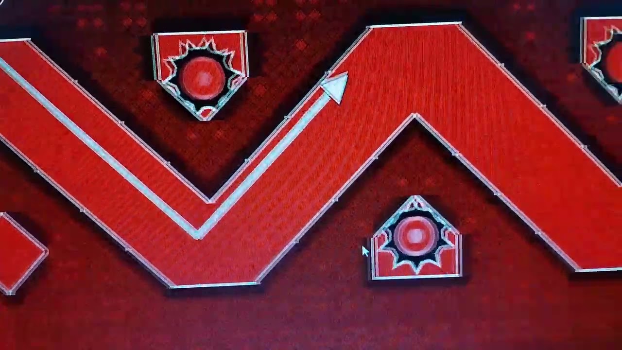 Hamza nın macerası  bilgisayarda geomety uçak oyunu oynuyorum