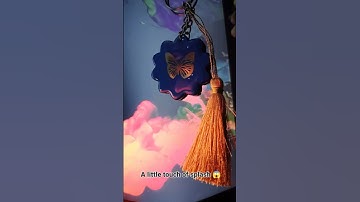 Little Touch Of creativity With Epoxy Resin 😯 #resinkeychain #artandcraft