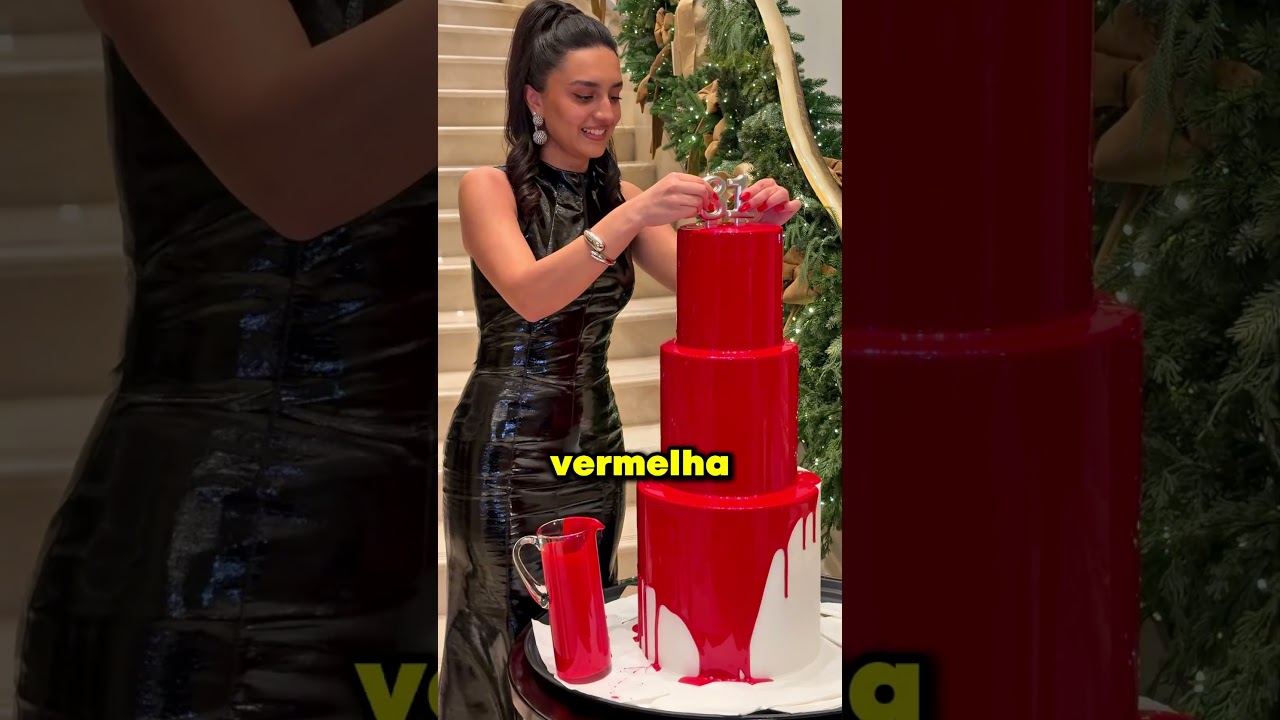 Ela Só Queria Decorar o Bolo 🤣 (@_tay__ya_)