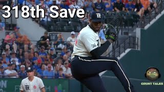 Aroldis Chapman is throwing 102 MPH with ease again.