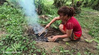 Primitive Life : Ep 33 - Forest Man Stealing Food Of Ethnic Girl