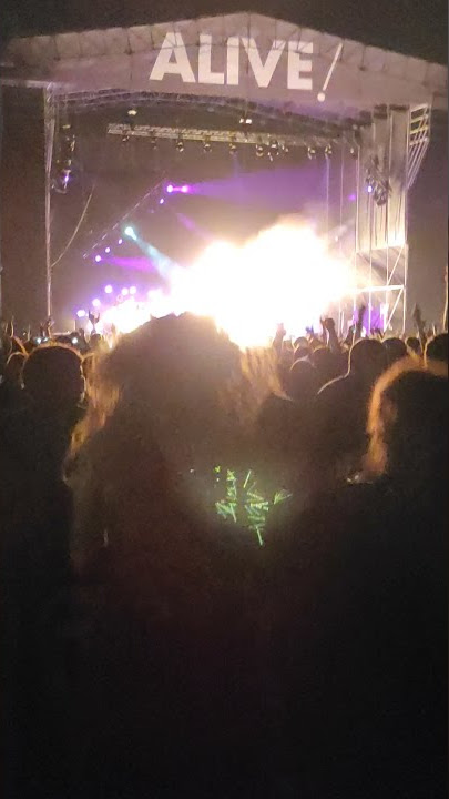Mierda de filosofía Sevilla 25 septiembre Yo solo quiero hacerte bailar