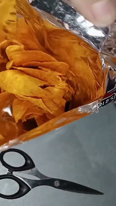 Doritos Nacho cheese/ beta shorts