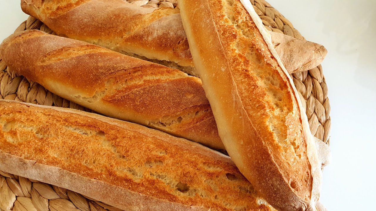 خبز الباغيت الذي تبحثون عنه هنا في هذا الفيديو مع جميع أسراره قرمشة من برا وطراوة من جوا😉