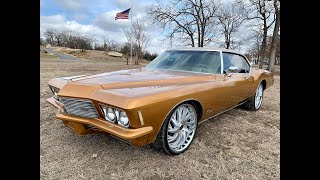 Boat tail Riviera!  1971 Buick Riviera! Sweet!  (walk-around video)  TEXAS CLASSIC CAR GUY