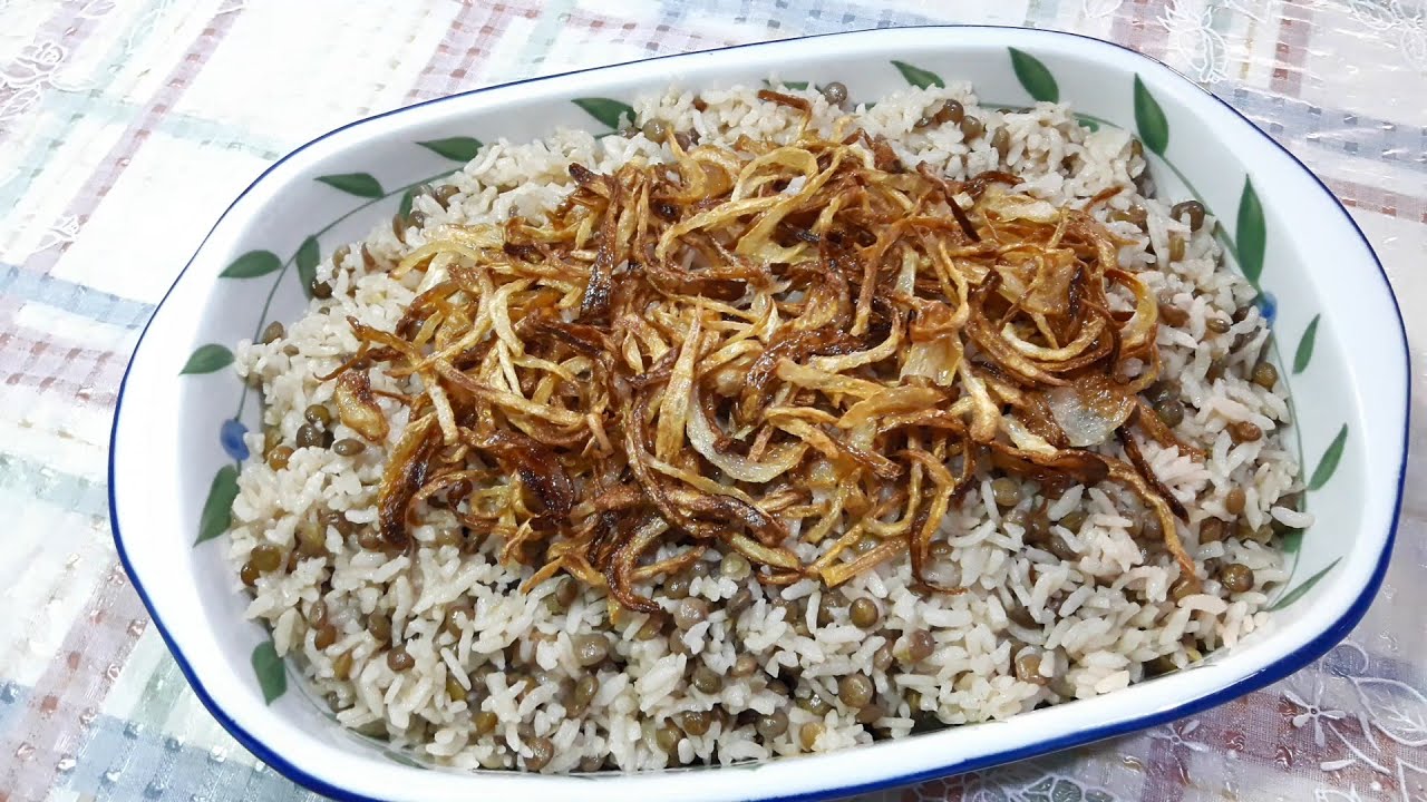 مجدرة الرز بالطريقه السهله السريعه والمضمونه مع بصل دهبي ومأرمش