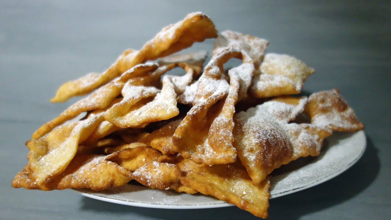 Faworki - przepis babci na tłusty czwartek