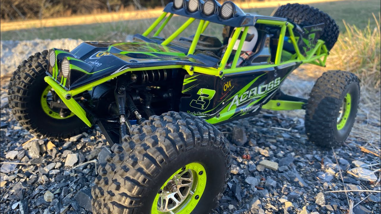 WLToys 10428 4x4, 1/10 scale 2 speed, locked diffs,and oil shocks