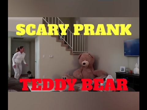 wife-with-a-child-so-scared-:-prank