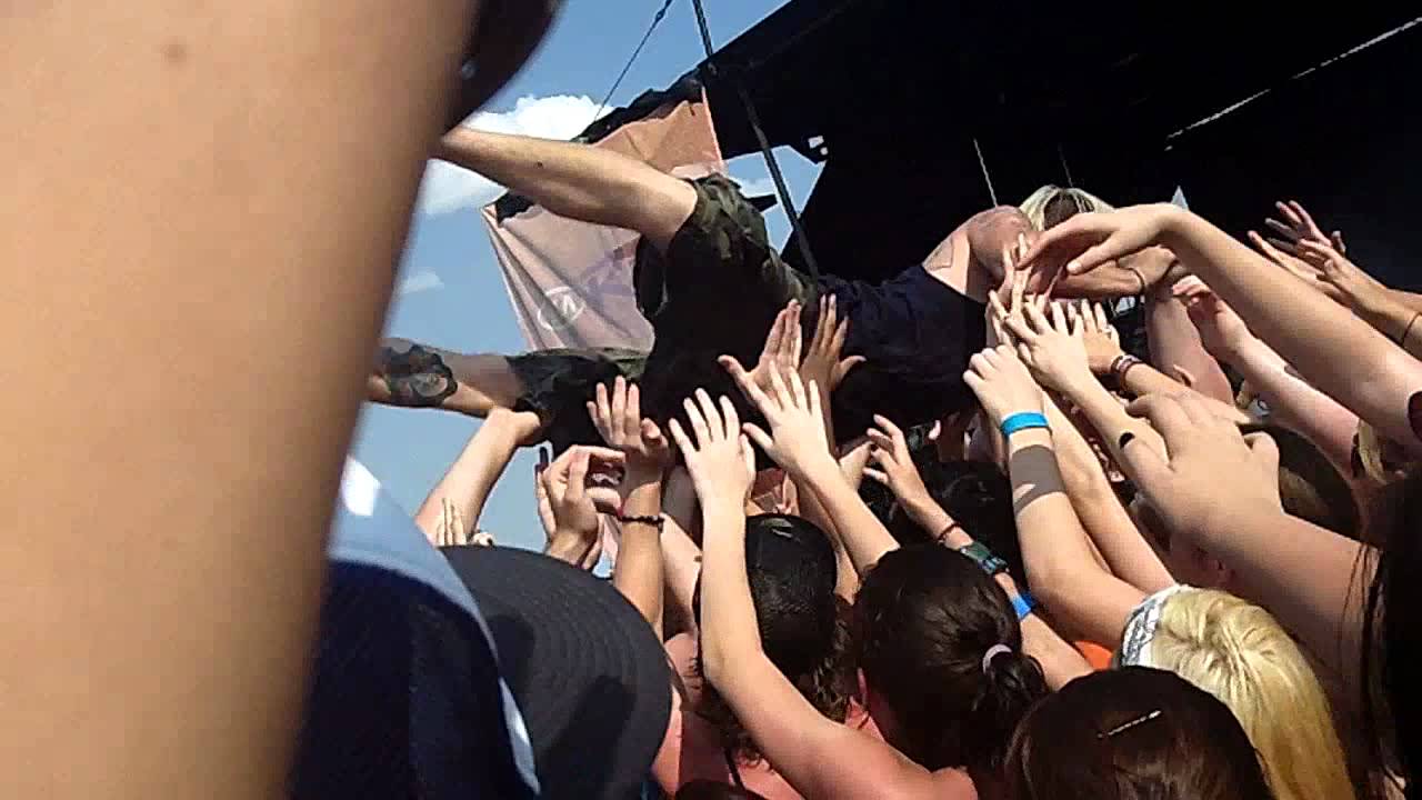 Ohh hey! Kyle Even from Breathe Carolina