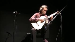 Roland Dyens plays Tango by Albeniz