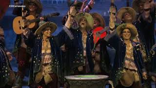 El Falla de pie ante la genialidad y la improvisación de la comparsa el "Embrujo de Cádiz"