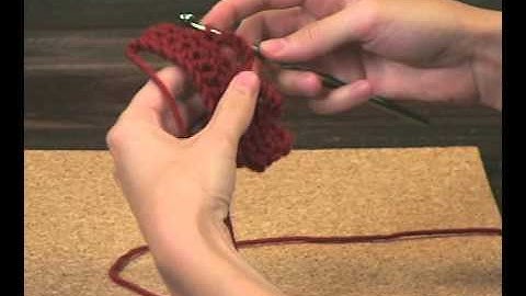 How to crochet a chained buttonhole loop